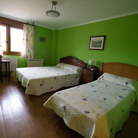 Casa Rural Martxoenea Landetxea Hotel Arruazu Bagian luar foto