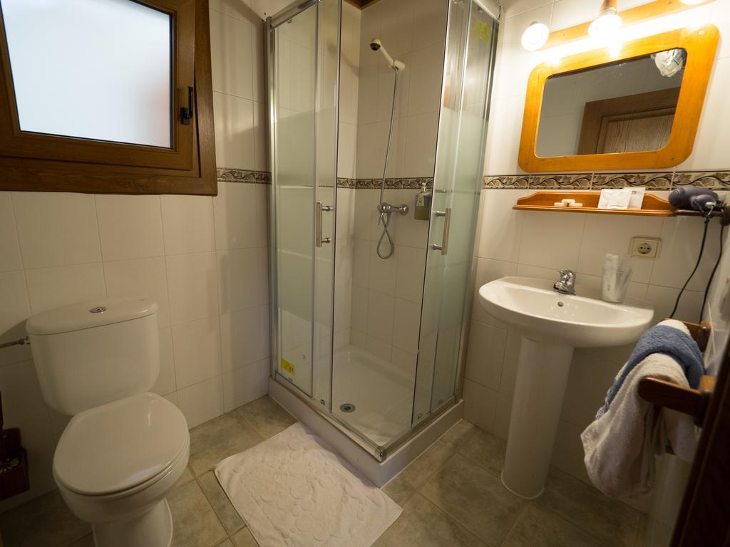 Casa Rural Martxoenea Landetxea Hotel Arruazu Bagian luar foto