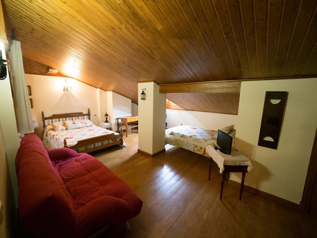 Casa Rural Martxoenea Landetxea Hotel Arruazu Bagian luar foto